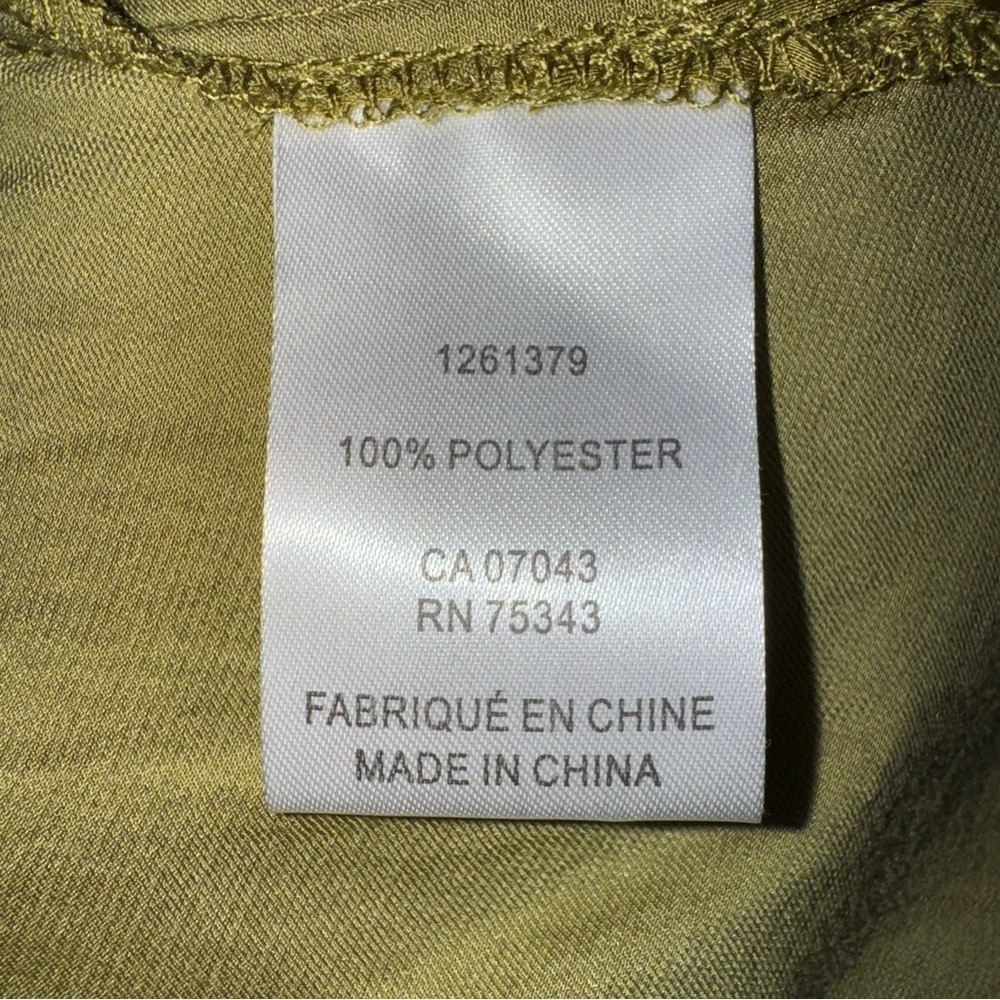 NWT WOMENS RACHEL ZOE XS V NECK AVACADO COLORED BLOUSE SHORT SLEEVE - Picture 5 of 5